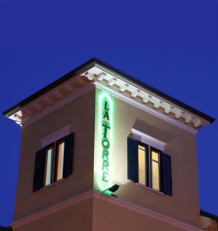 Hotel La Torre Rímini Exterior foto